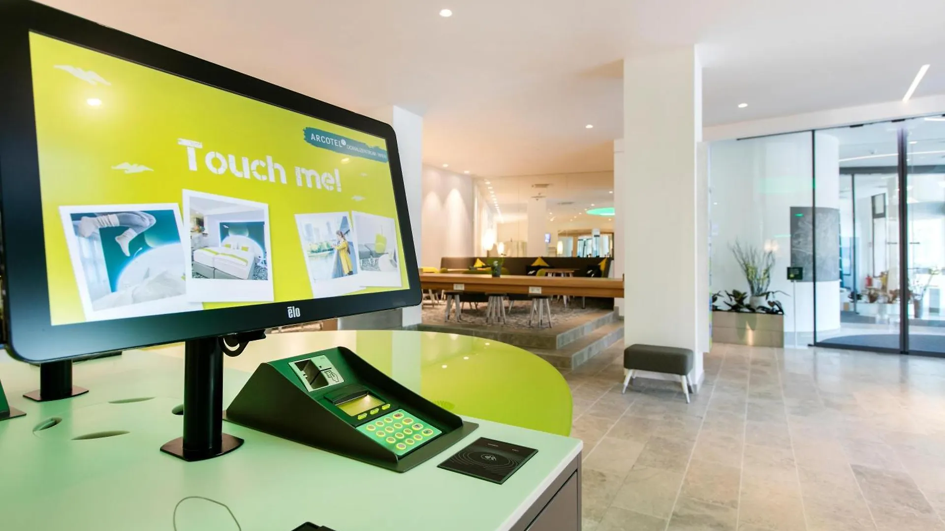 **** Otel Arcotel Donauzentrum Wien Avusturya