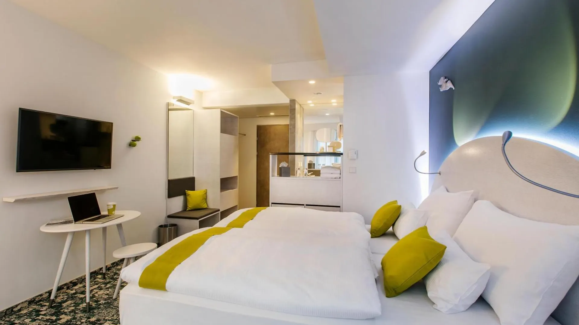 **** Otel Arcotel Donauzentrum Wien Avusturya