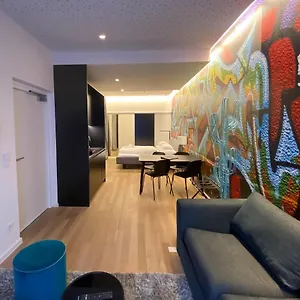 **** Апарт-отель Blackhome I Contactless Check-in Австрия