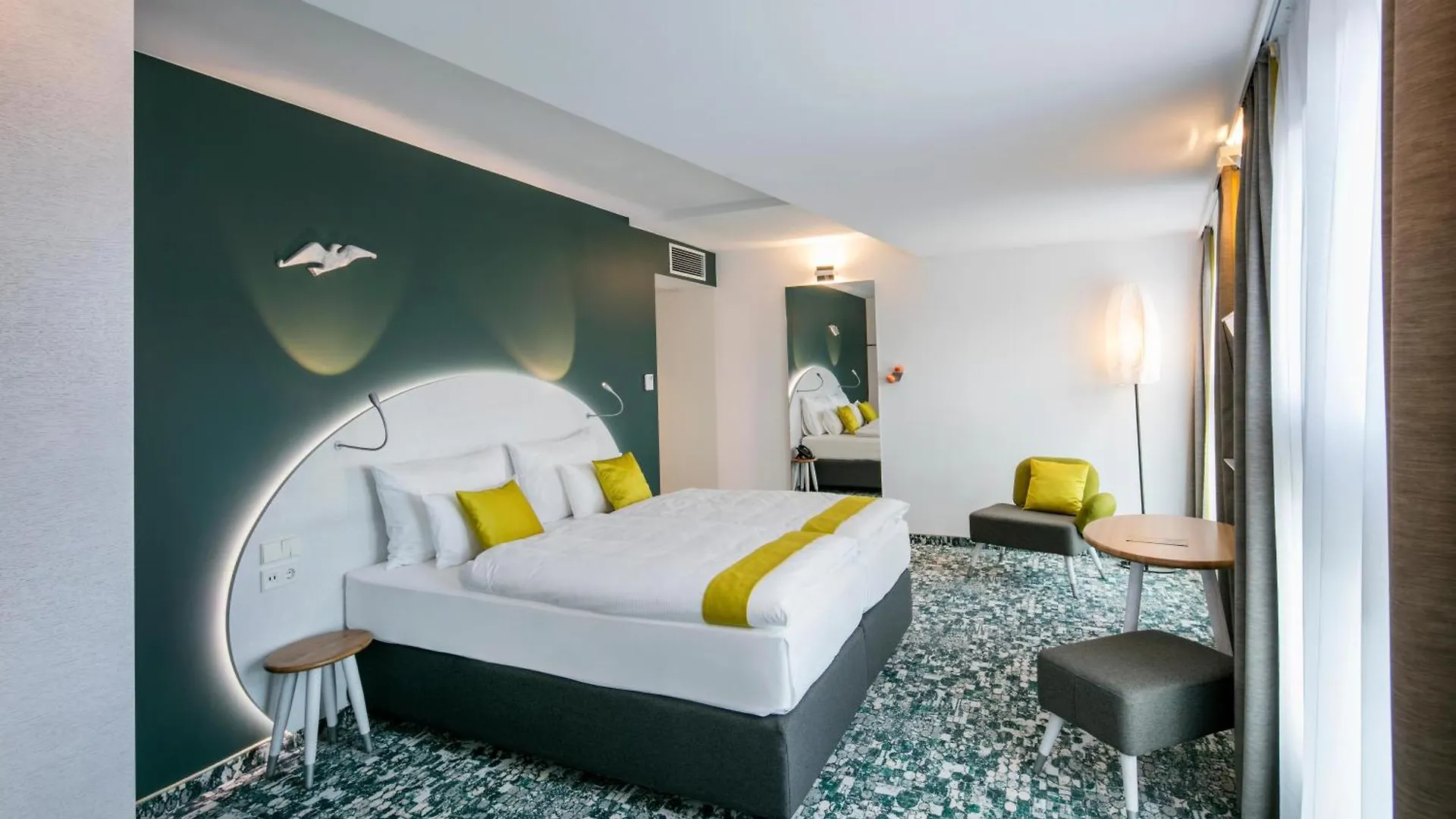 Arcotel Donauzentrum Wien Отель Вена
