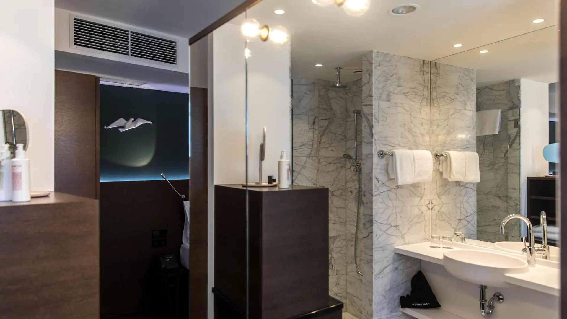 Hotel ARCOTEL Donauzentrum Wien