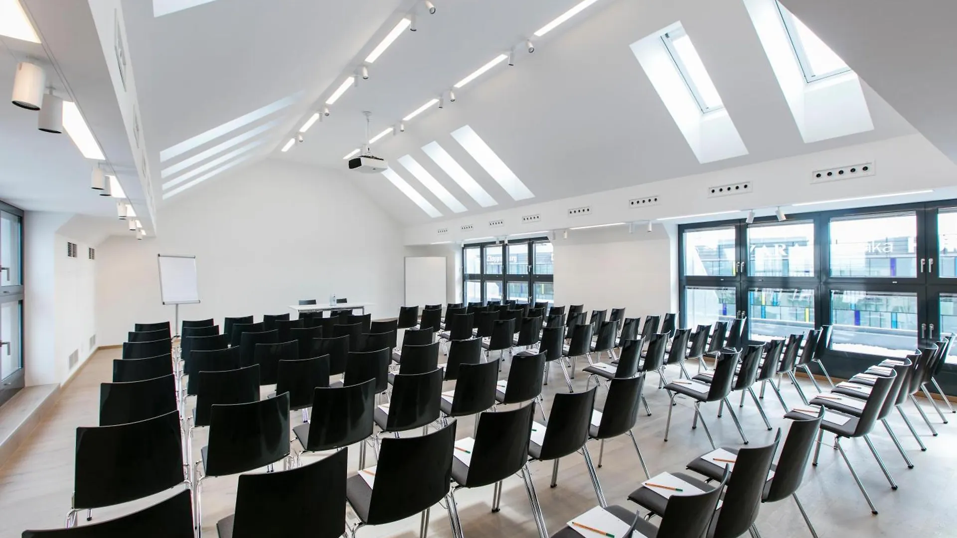 Hotel Arcotel Donauzentrum Wien